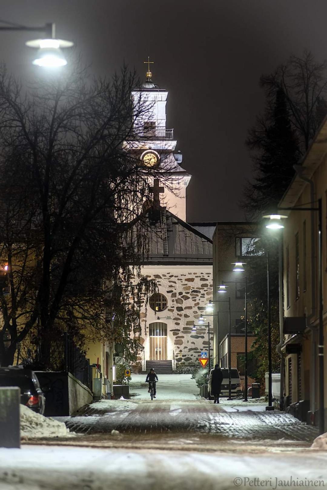 City Apartment Snellmaninkatu 22 A, Yksityinen Pistokkeellinen Paikoitus Sisaeltyy Hintaan クオピオ エクステリア 写真
