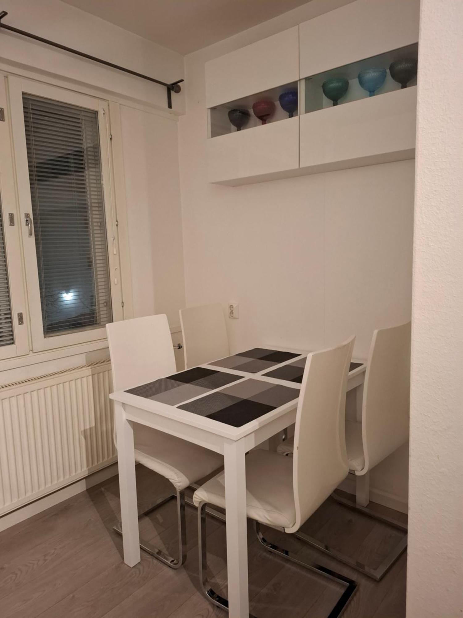 City Apartment Snellmaninkatu 22 A, Yksityinen Pistokkeellinen Paikoitus Sisaeltyy Hintaan クオピオ エクステリア 写真
