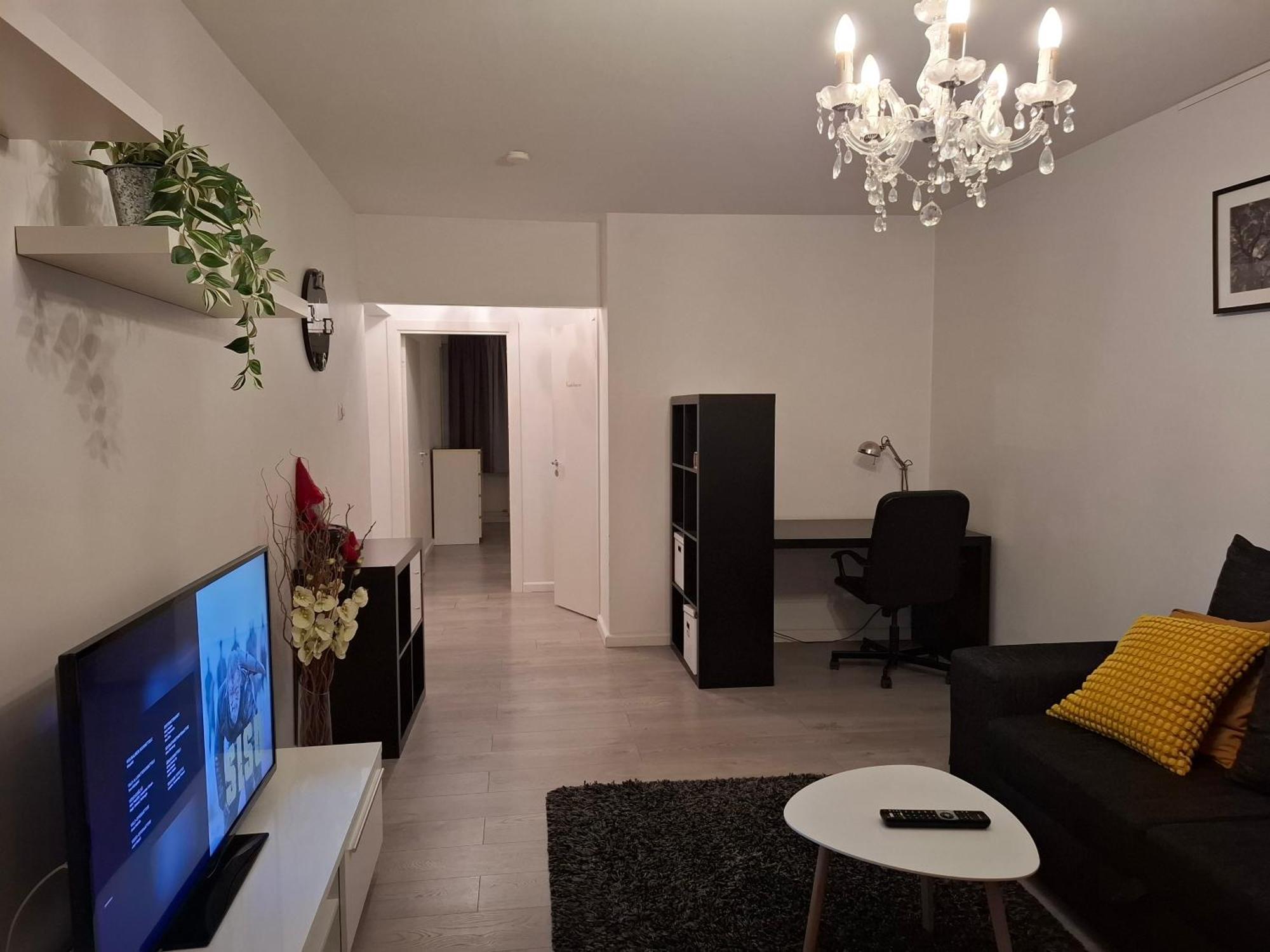 City Apartment Snellmaninkatu 22 A, Yksityinen Pistokkeellinen Paikoitus Sisaeltyy Hintaan クオピオ エクステリア 写真